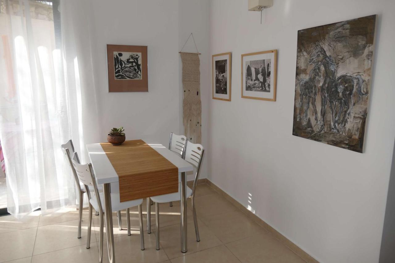 בית האומנים Artist Home Neve Ilan Dış mekan fotoğraf